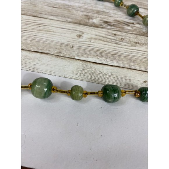 Bead Necklace 26 in No Clasp Green Natural Malachite W Amber Colored Spacer Vtg - Picture 6 of 11